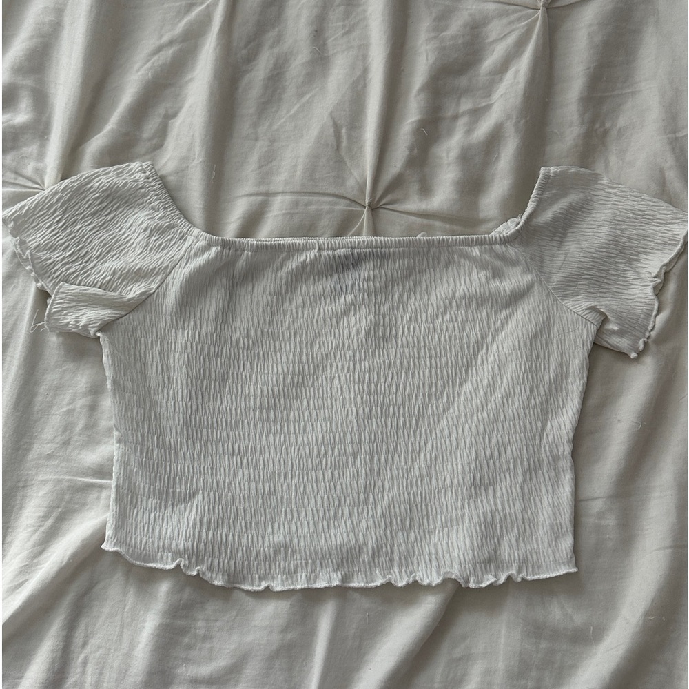 white | over the shoulder | crop top | 🤍